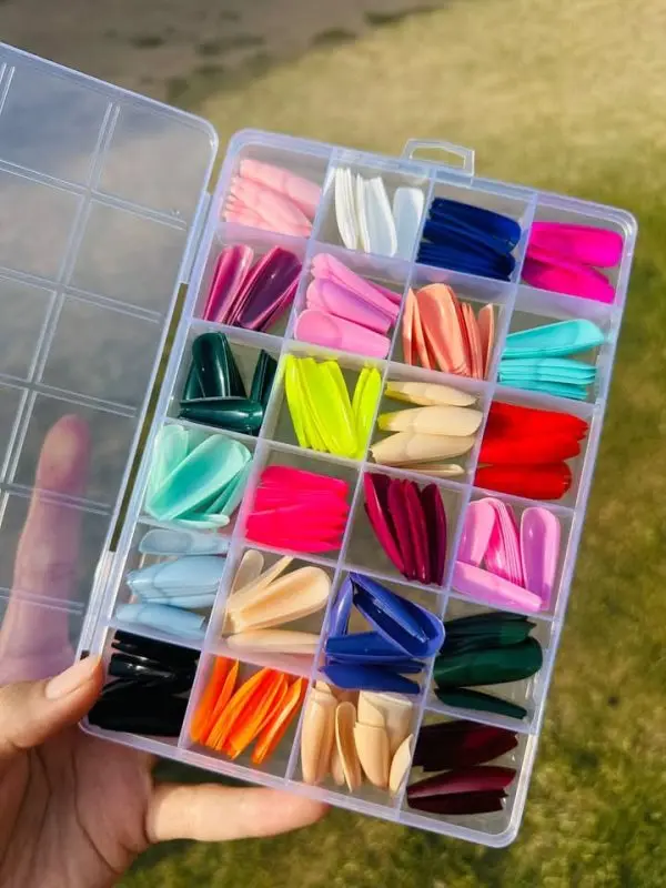 576-pcs-box-colorful-artifical-nails-acrylic-full-cover-nail-fake-nails-fancy-artifical-nails-french-nails-nails-for-girls-in-multicolours - 4.webp