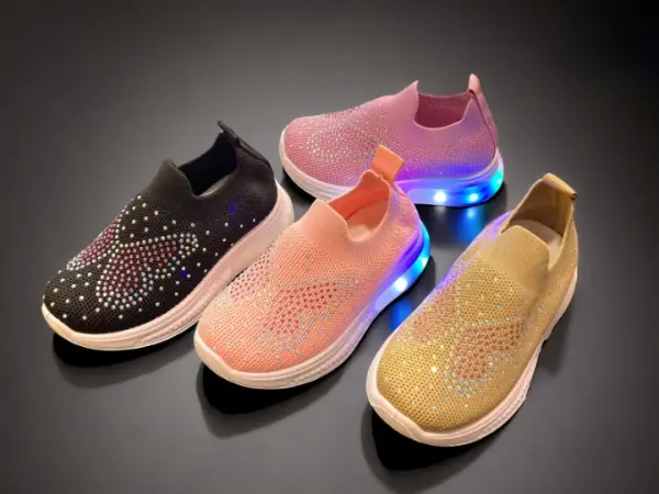 black-baby-lighting-canvas-shoes-with-lights-for-kids-premium-quality-stylish-comfortable-footwear-random-design - 1.webp