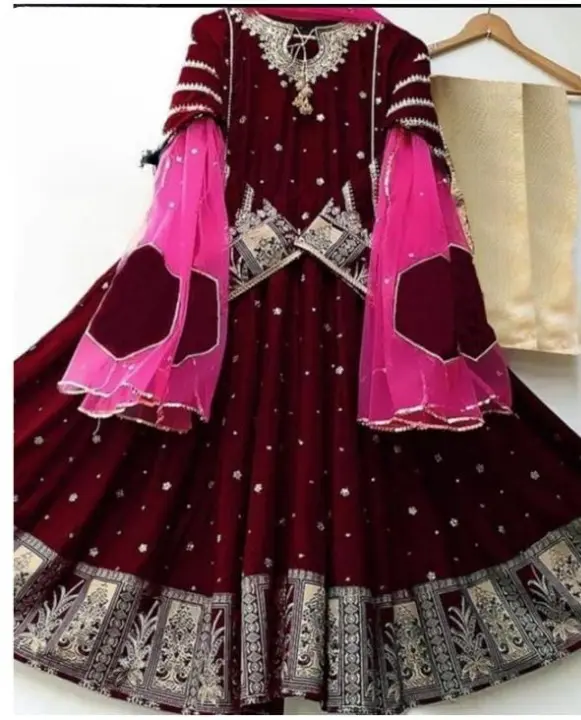 3pcs-neckborder-heavy-embroidery-with-two-colours-dupatta - 3.webp