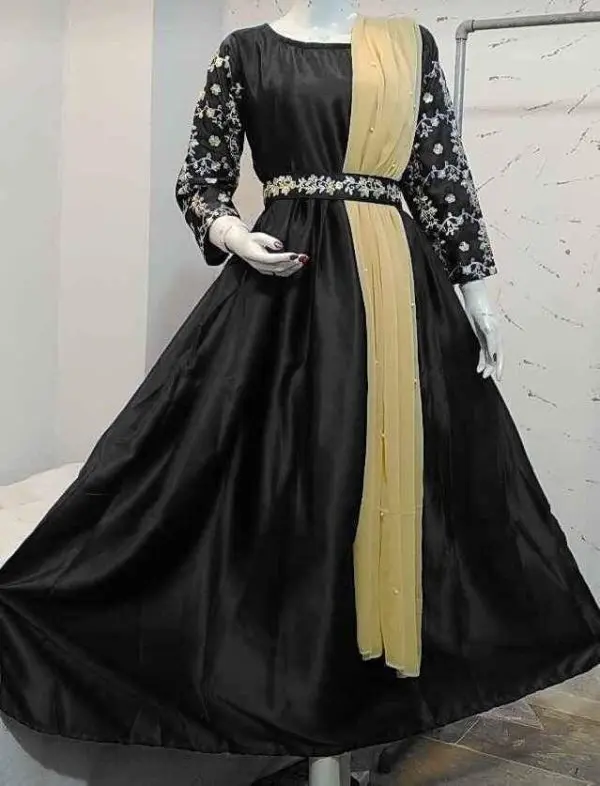 3-pc-embroidered-silk-maxi-trouser-dupatta - 1.webp
