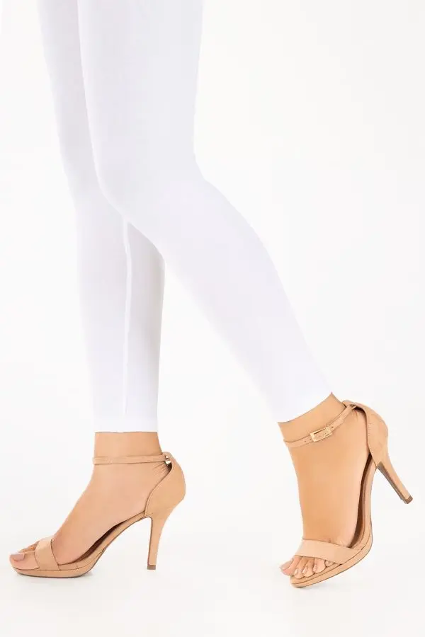 lycra-tight-white-stretchable-leggings-for-both-men-and-women - 3.webp