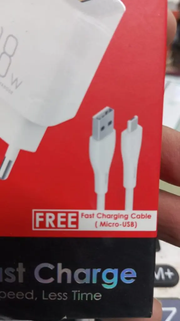 itel-18w-qc3-0-fast-charge-adapter-with-fast-charging-with-micro-cable - 4.webp