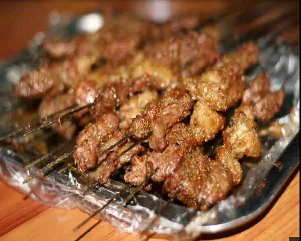barbecue-skewers-set-stainless-steel-wood-handle-kabab-stick-bbq-kabob-sticks-pack-of-10 - 7.webp