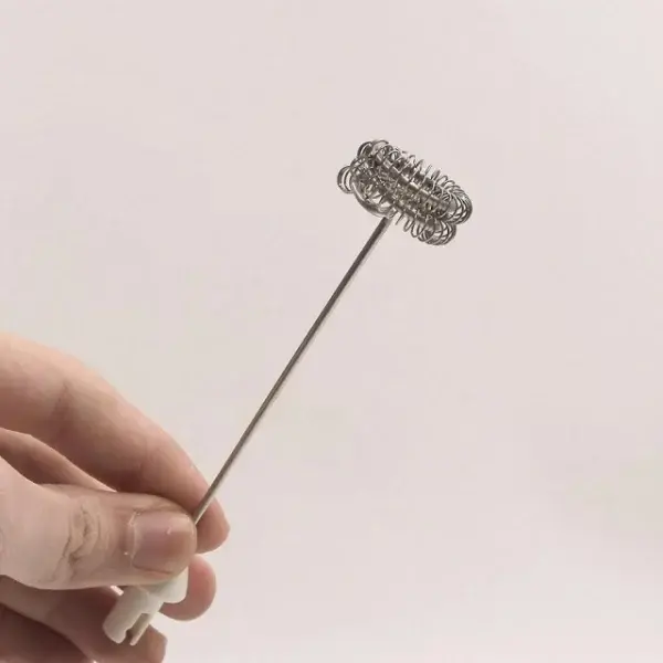 rechargeable-electric-coffee-mixer-egg-beater-quick-frothing-action-3 - 5.webp