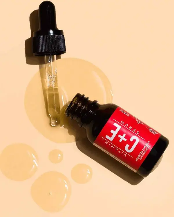 nirvana-botanics-vitamin-c-e-serum-15ml-anti-acne-glowing-serum-vitamin-c-e - 3.webp
