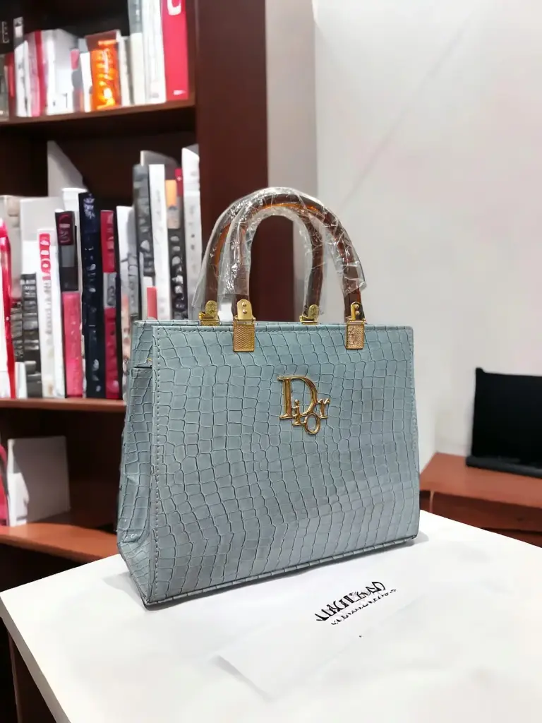 ACRYLIC TOTE-ICE BLUE