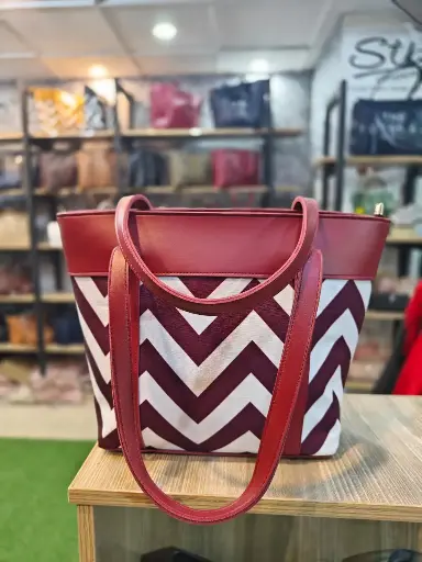 ZEBRA TOTE-MAROON