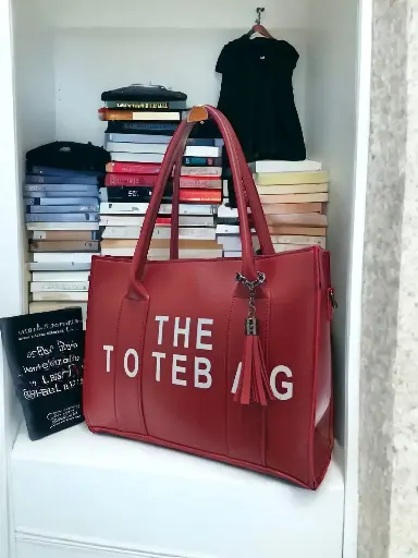 MARC JACOBS TOTE-RED