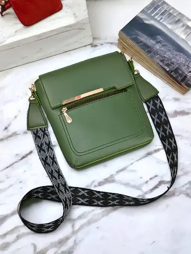 SWEET 16 CROSS BODY-GREEN